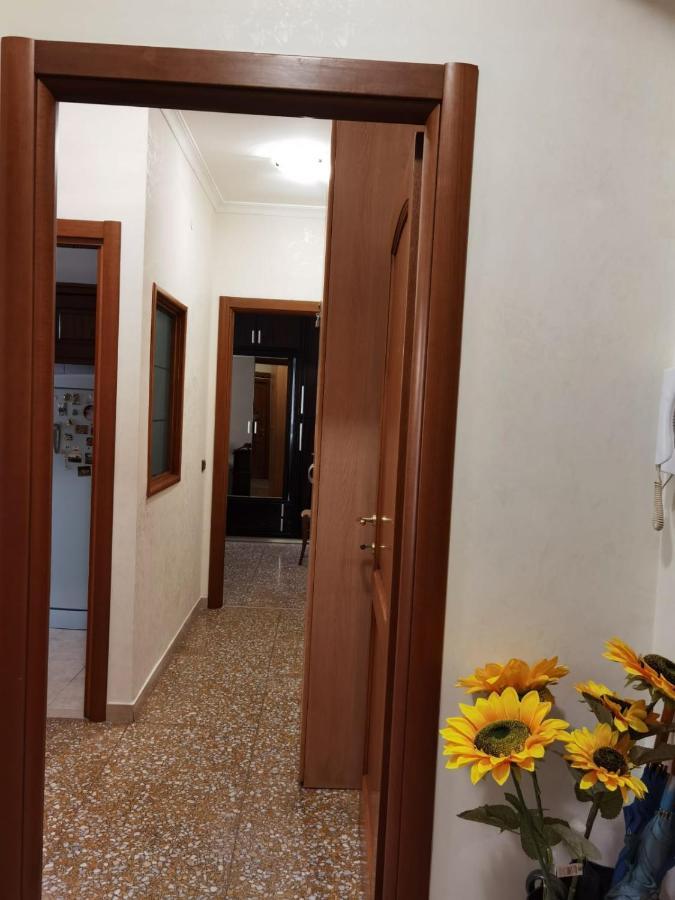 Appartamento Per Turisti E Famiglie Roma Buitenkant foto